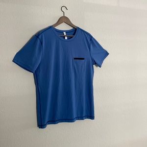 Lulu lemon metal tech workout shirt